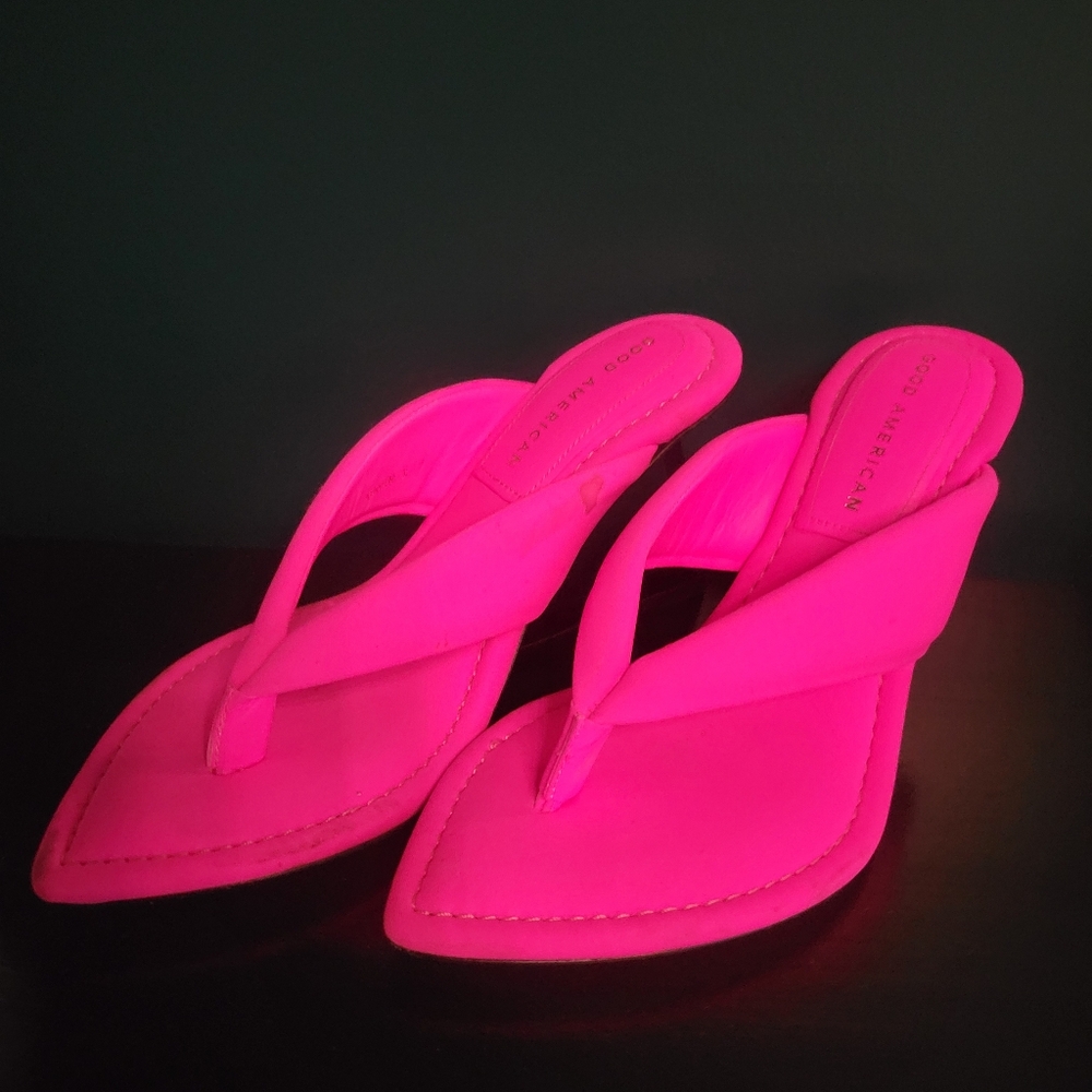 Good American Women's Pink Sandals